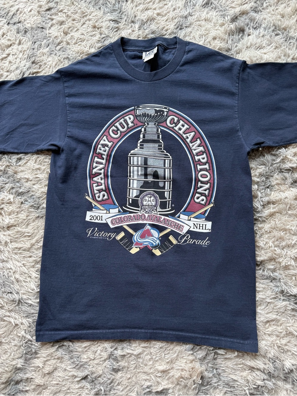 Stanley Cup Champions 2001 tee shirt featuring the Colorado Avalanche
